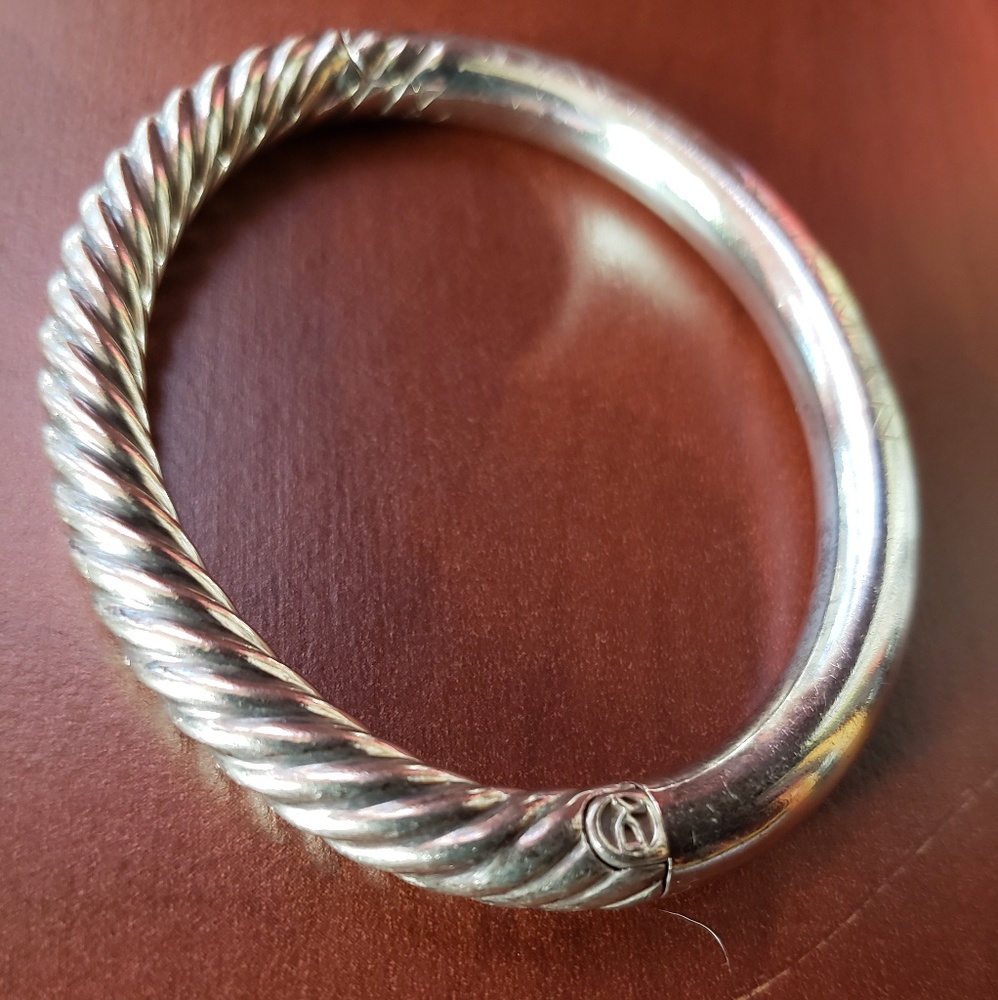 Bracelet - Picture 2 of 8